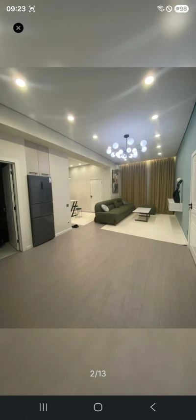 2-комн. квартира, Цокольный этаж, 80м², 18мкр — миниатюра 2