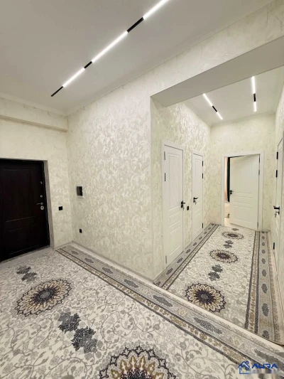 2-комн. квартира, 4 этаж, 64 м², Сино