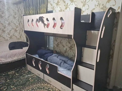 Двухъярусная кровать