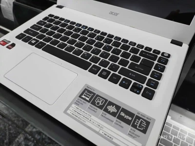 Ноутбук Acer Aspire E5-422G AMD A4-7210 4GB/128GB