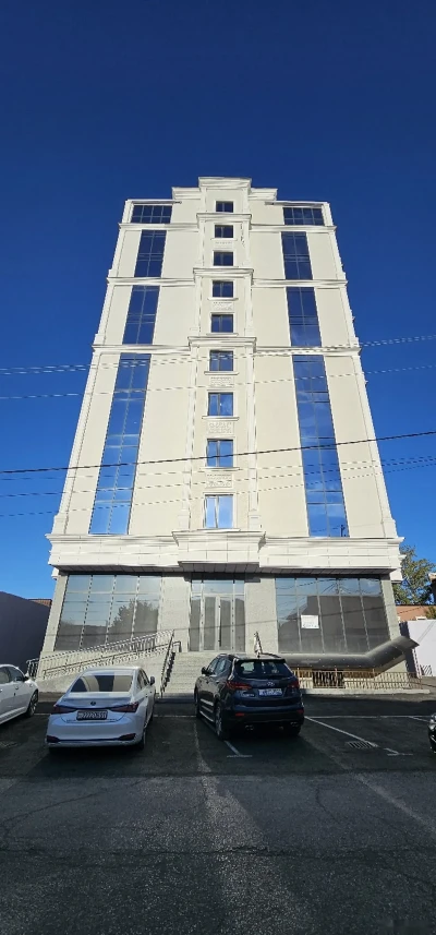 3-комн. квартира, 8 этаж, 85 м², Универмаг, кафои суди шахри — миниатюра 1