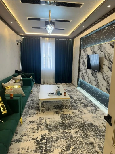 2-комн. квартира, 8 этаж, 80м², 18мкр — миниатюра 2