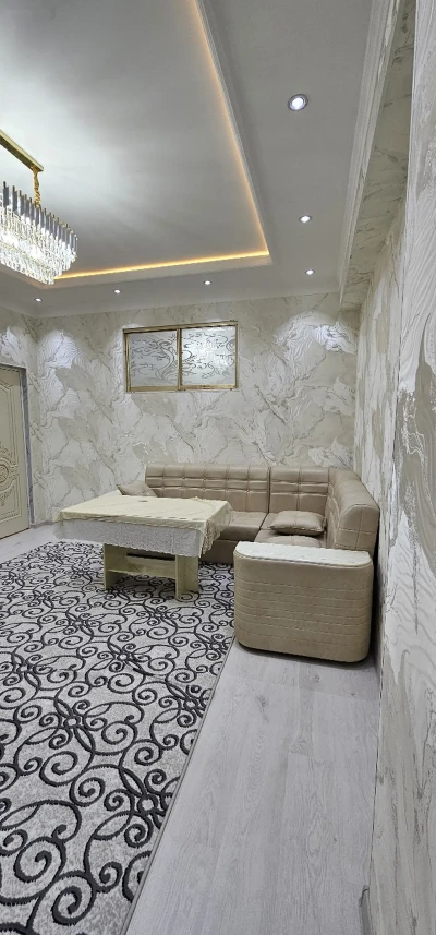 2-комн. квартира, 7 этаж, 65м², 19мкр — миниатюра 1