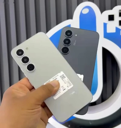 Tecno Spark 40 Pro 16/128Gb black — миниатюра 1