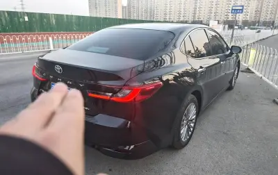 Toyota Camry, 2025 — миниатюра 1