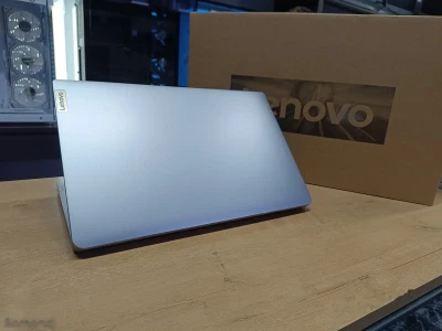 Ноутбук Lenovo Ideapad 1 Celeron N4500 / 8GB / 256GB SSD