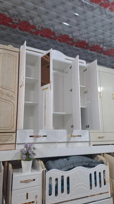Колыбель со шкафом — миниатюра 1
