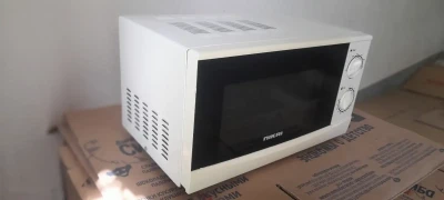 Микроволновая печь — миниатюра 1