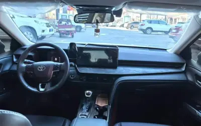 Toyota Camry, 2025 — миниатюра 8