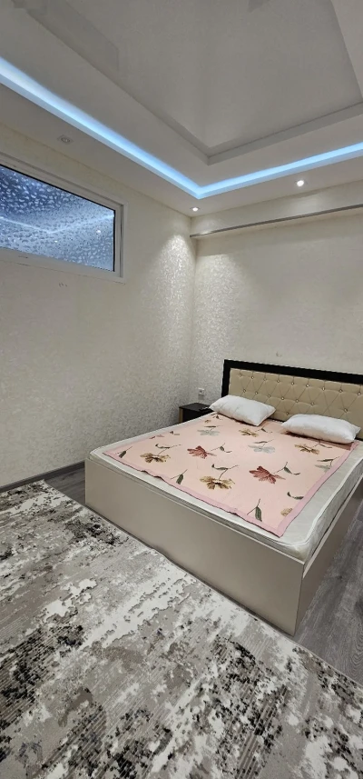 2-комн. квартира, 8 этаж, 58м², 19мкр — миниатюра 1