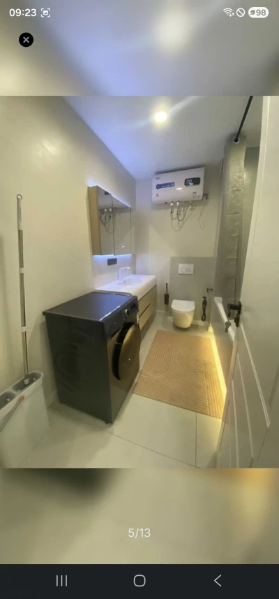 2-комн. квартира, Цокольный этаж, 80м², 18мкр — миниатюра 5