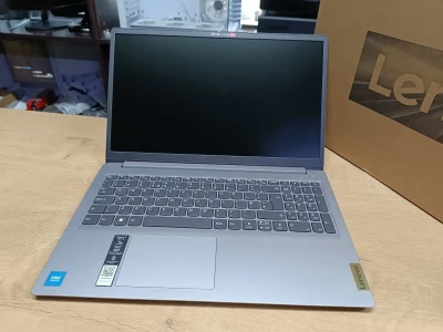 Ноутбук Lenovo Ideapad 1 Celeron N4500 / 8GB / 256GB SSD
