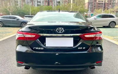 Toyota Camry, 2023