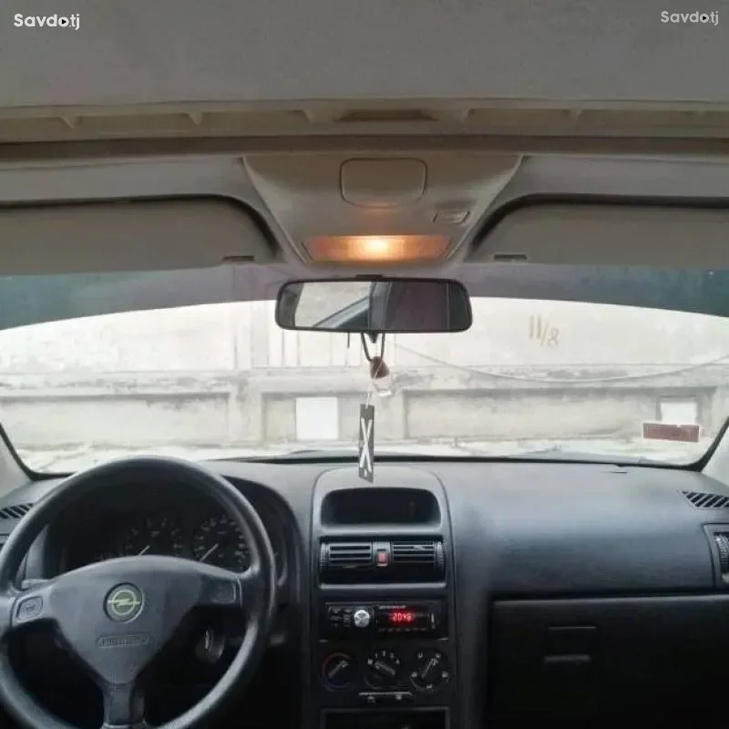 Opel Astra j 1998