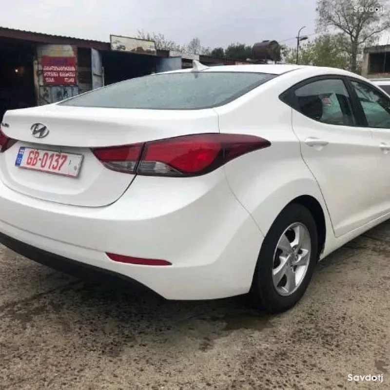 Hyundai Elantra 2014