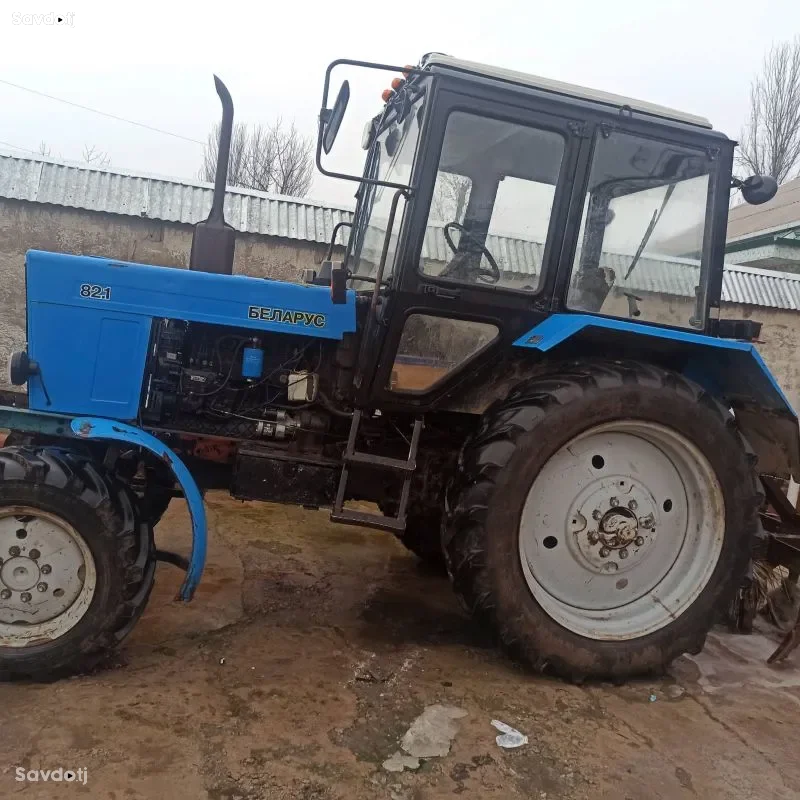 Трактор 82.1