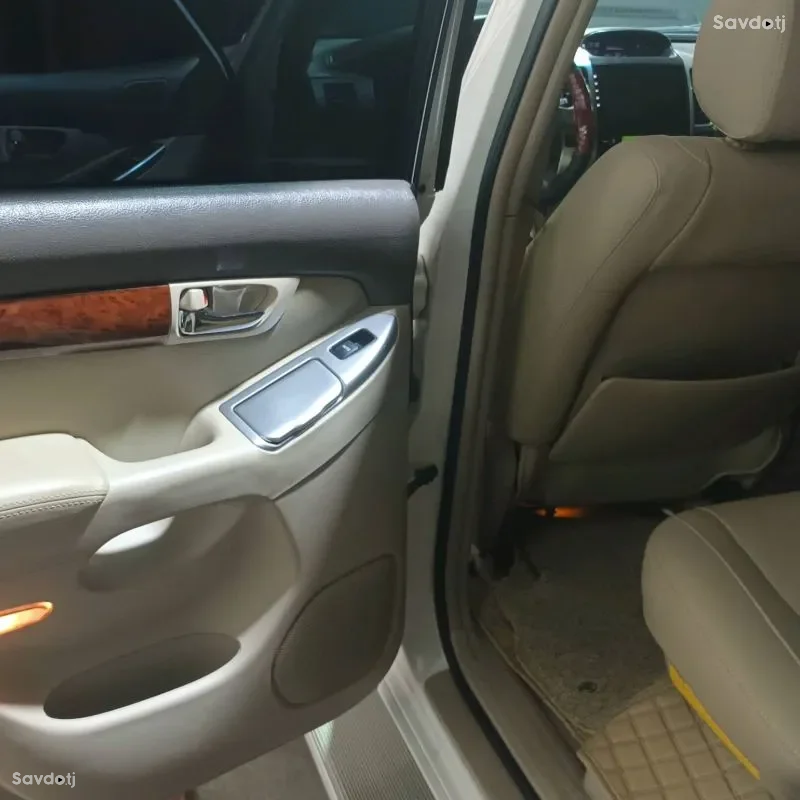 Toyota Land cruiser prado 2009
