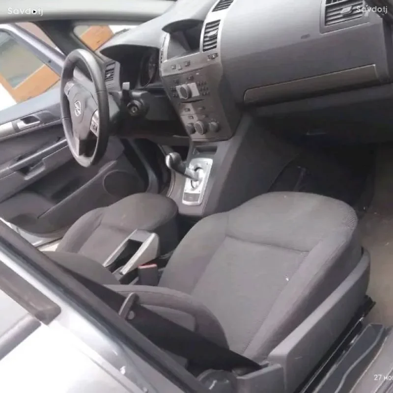 Opel Zafira 2006