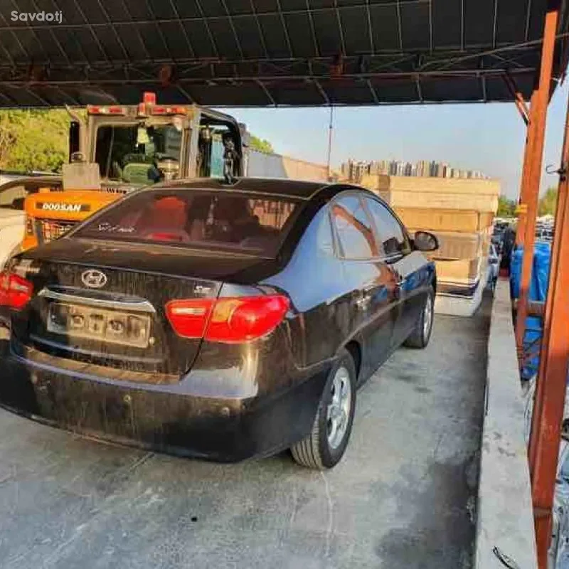 Hyundai Avante 2010