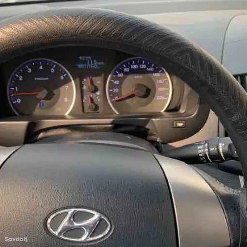 Hyundai Avante 2010