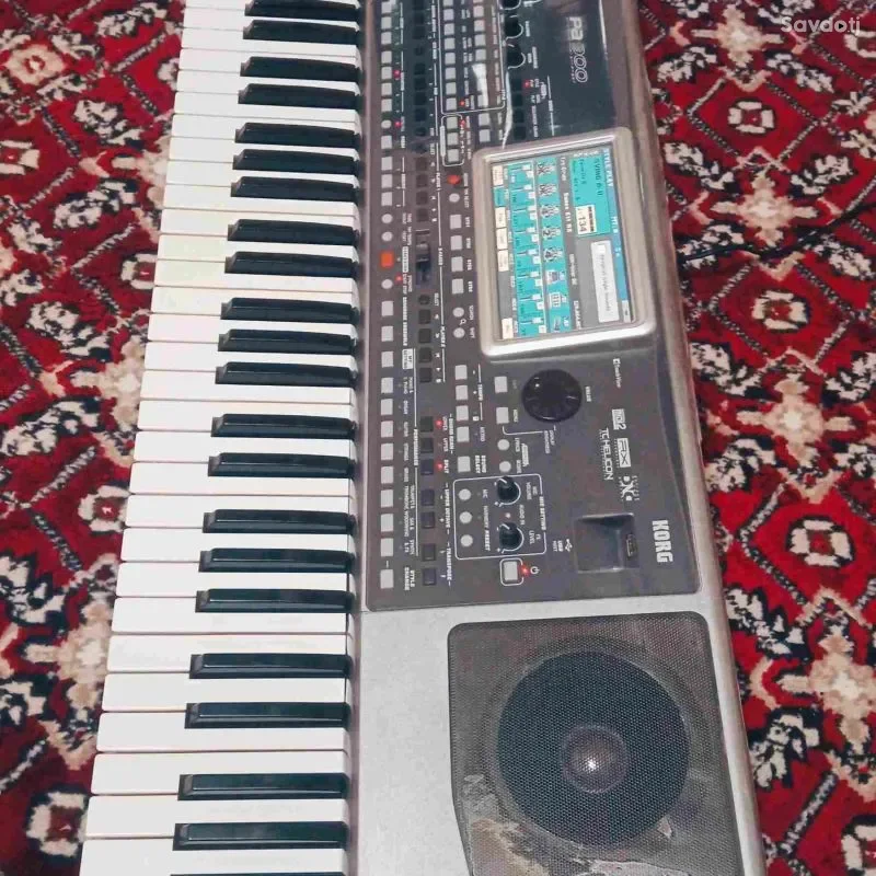 Синтезатор Korg pa 900