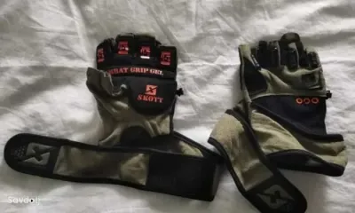 Спортивные перчатки для зала