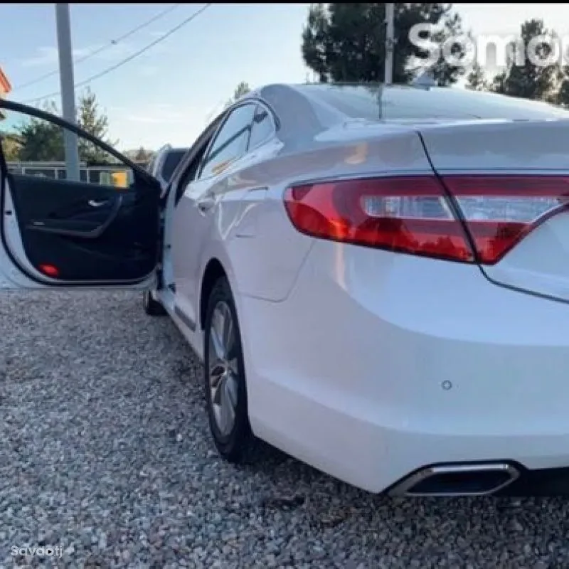 Hyundai Grandeur 2016