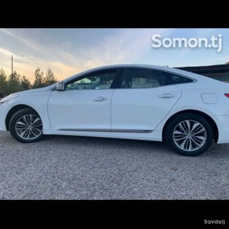 Hyundai Grandeur 2016