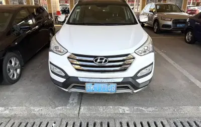 Hyundai Santa Fe, 2014 на заказ — миниатюра 4