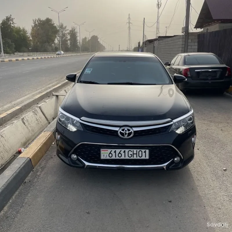 Toyota Camry 2017