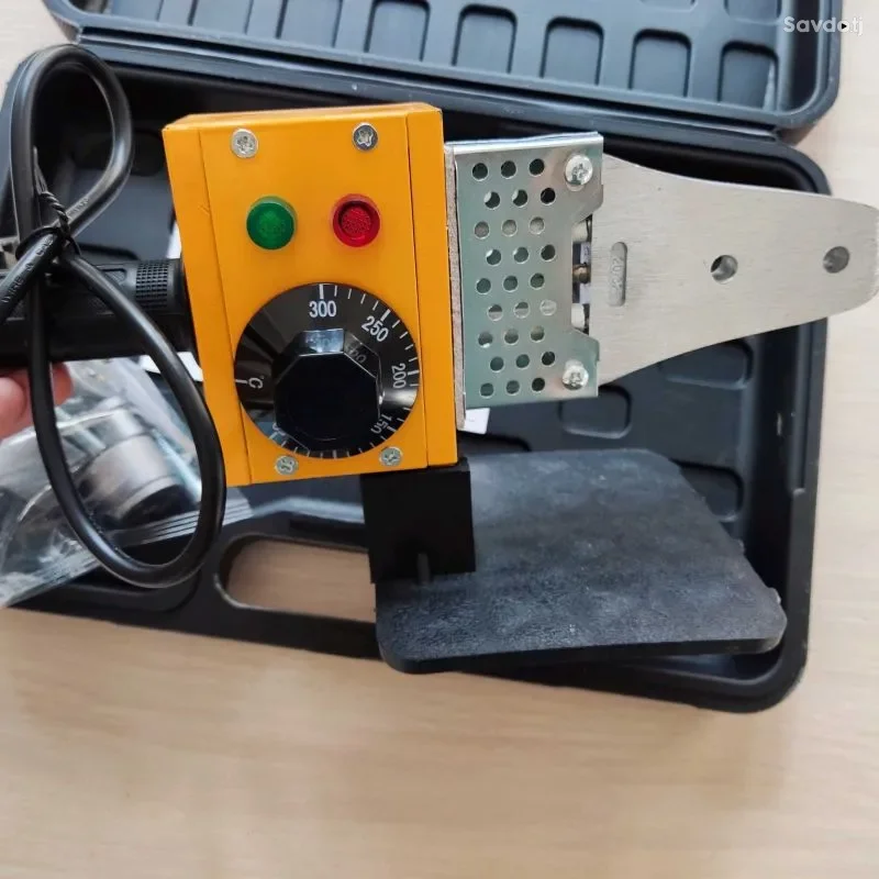 Аппарат для сварки пластиковых труб 1600W Deko
