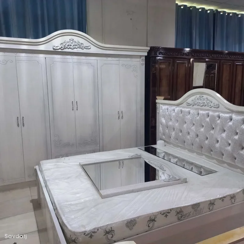 Спальный гарнитур 