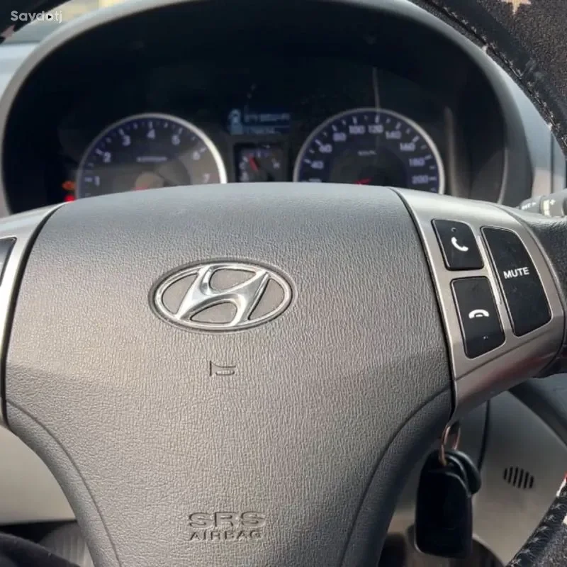 Hyundai Avante 2010
