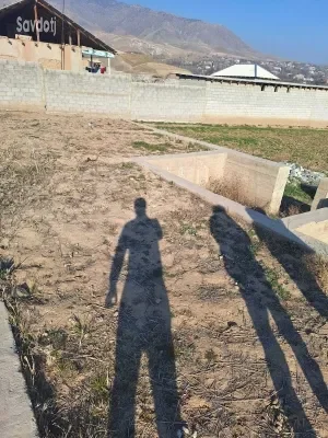 Постройка с земельным участком
