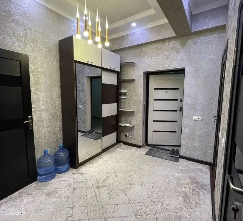 2-к квартира, 3 этаж, 60 м², Овир/И Сомони
