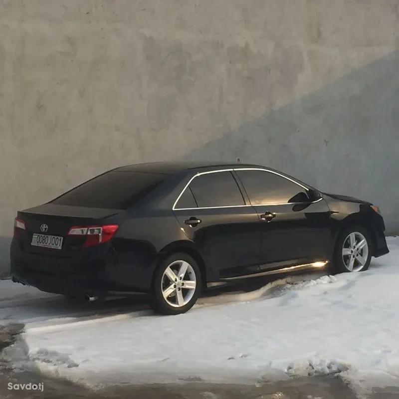 Toyota Camry 2012
