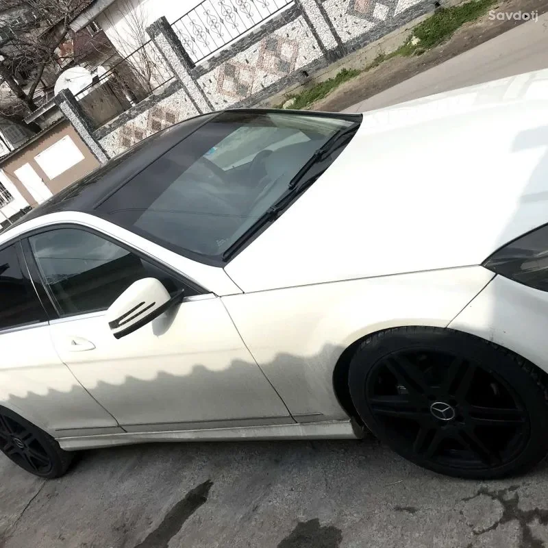 Mercedes-benz C class 2011