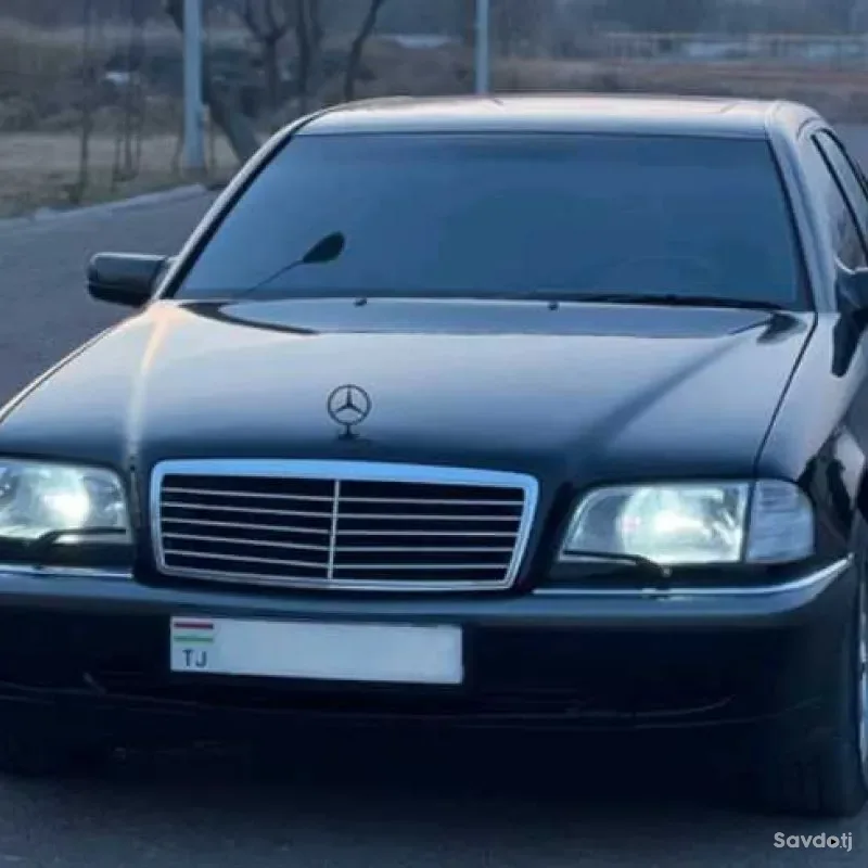 Лобовое стекло Mercedes Benz W202