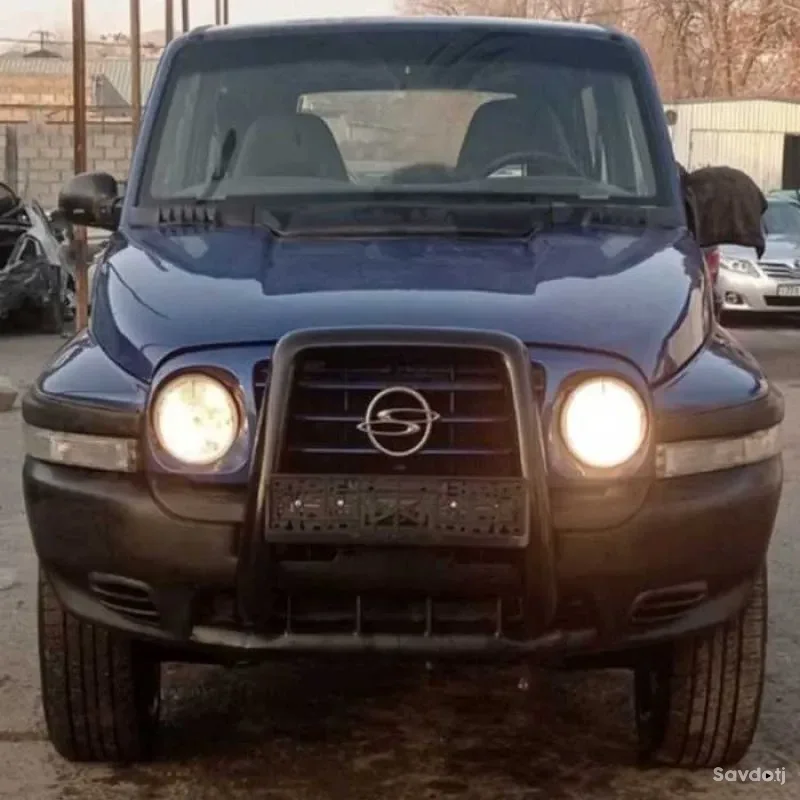 Лобовое стекло Ssangyong Corando