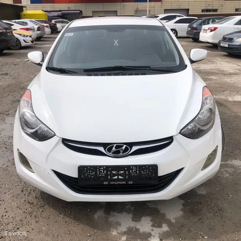 Hyundai Elantra 2013