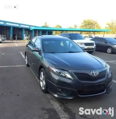 Toyota Camry 2011