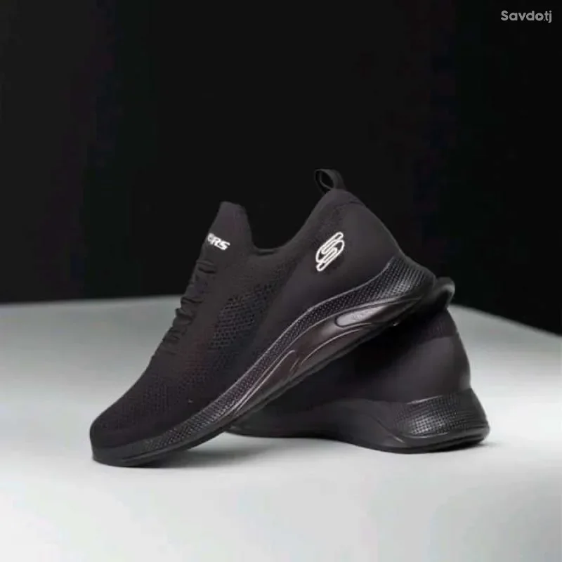 Кроссовки Skechers 