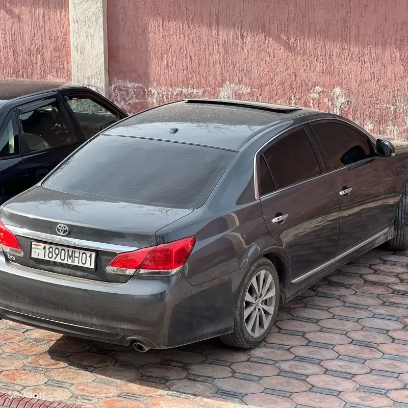 Toyota Avalon 2012