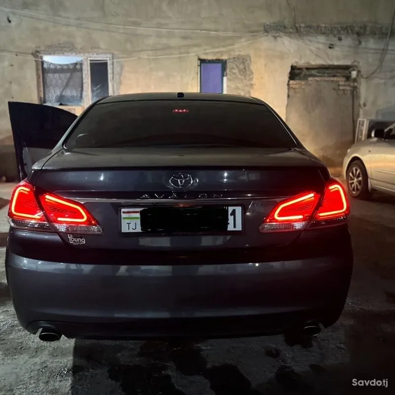Toyota Avalon 2012
