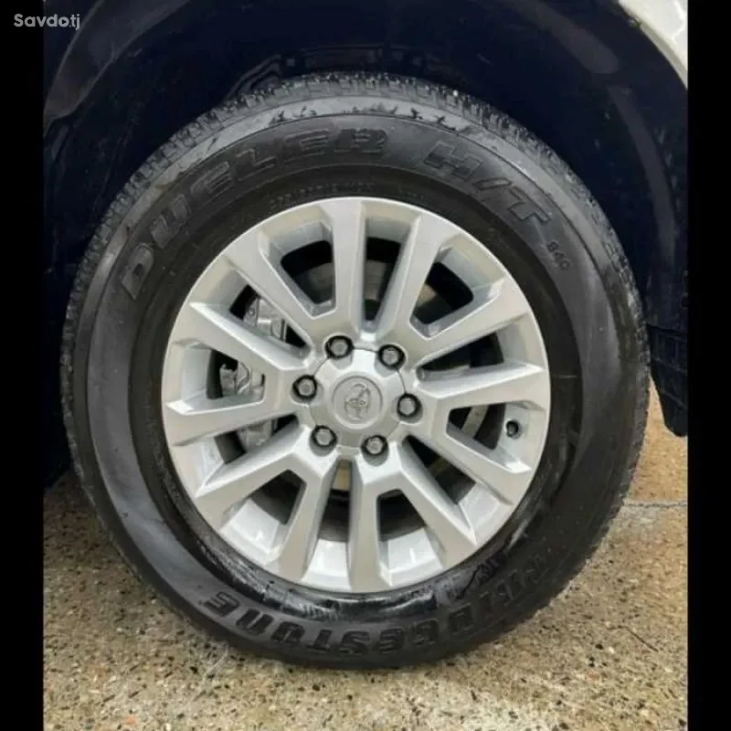 Toyota Land cruiser prado 2015