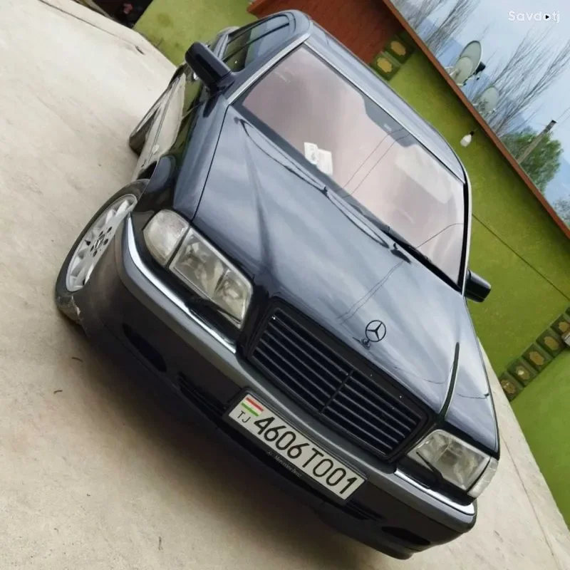 Mercedes-benz C class 2000