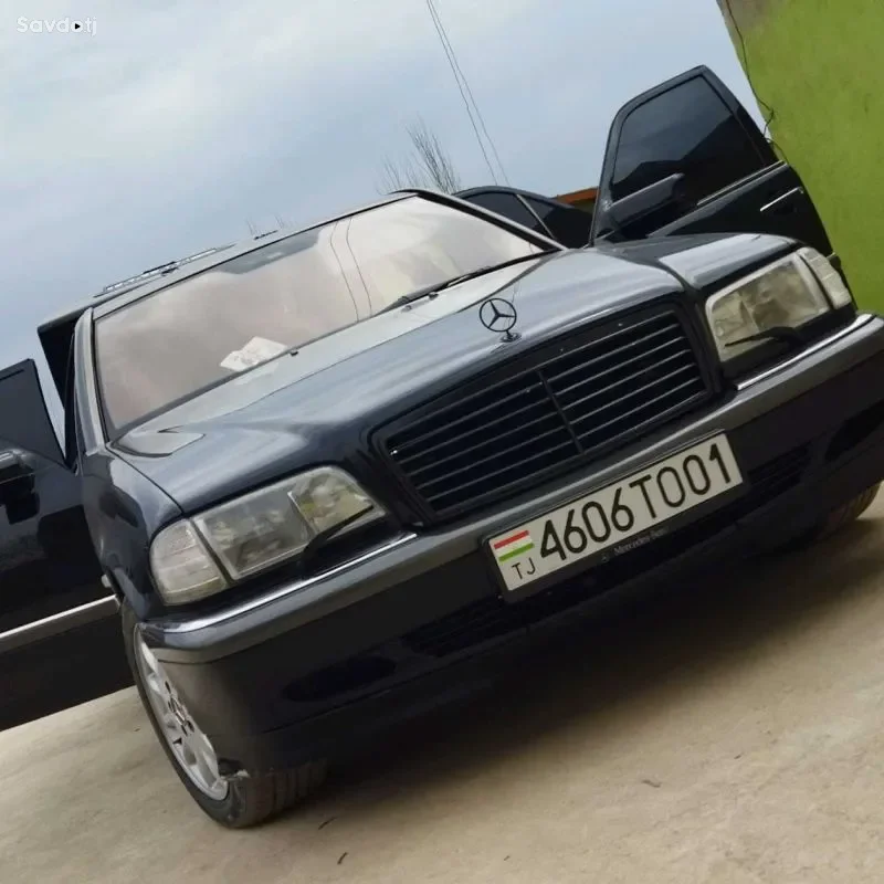 Mercedes-benz C class 2000