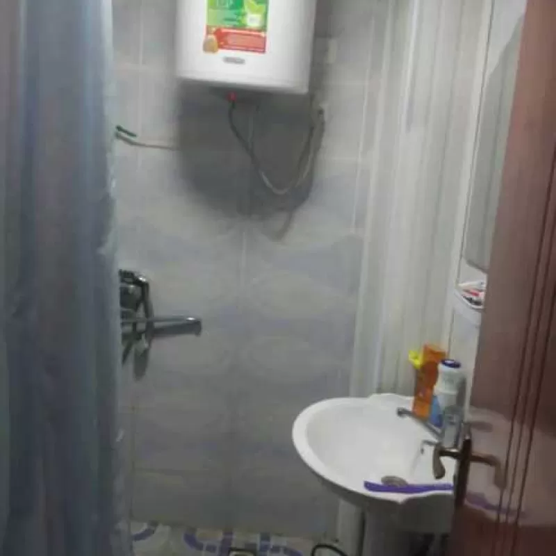 1-к квартира, 1 этаж, 6 м², аерапорт кучае сухроб шарипов