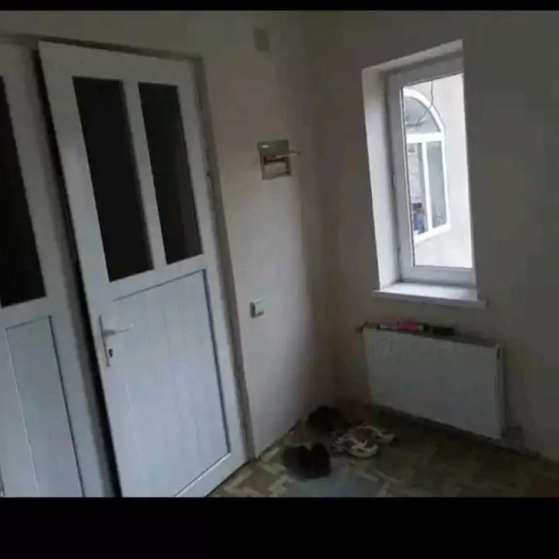 2 этажный, 20-комн. дом, 320 м², 95 соток, Стадиони нав