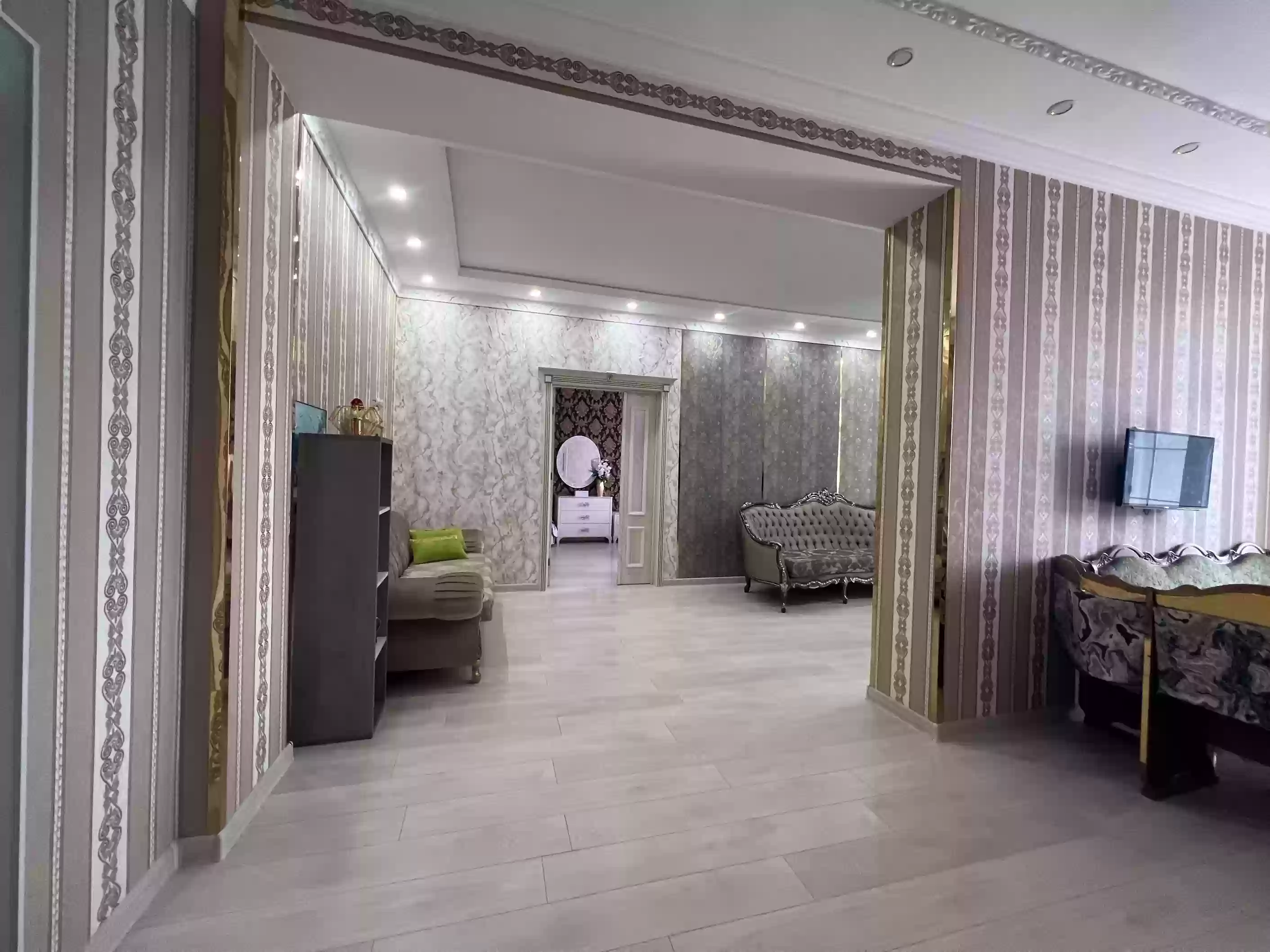 2-к квартира, 16 этаж, 90 м², дом печать — миниатюра 7